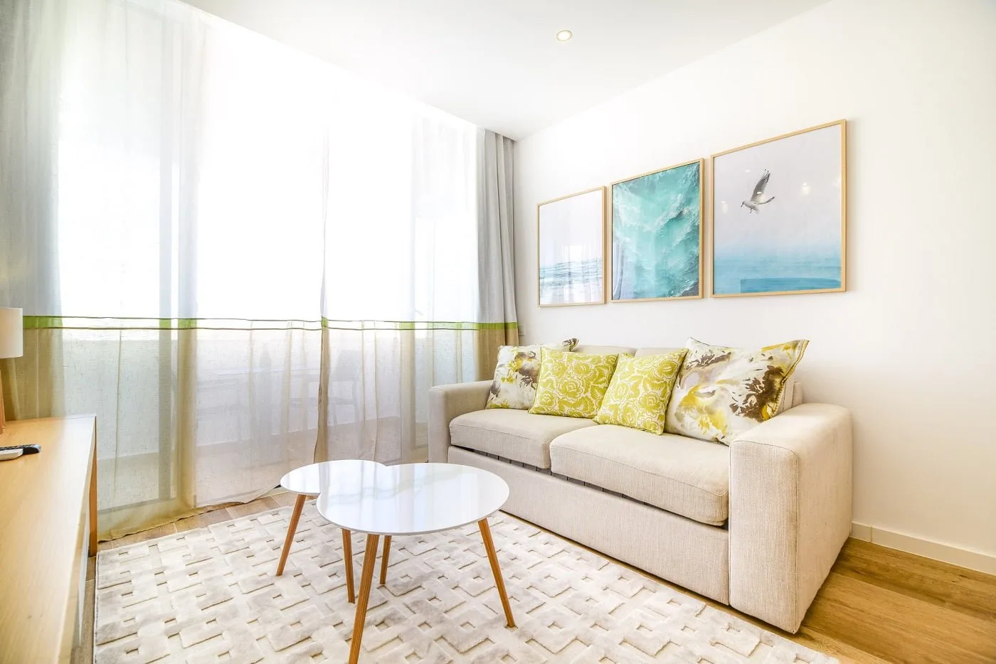 Timeless Beach II — interior 8